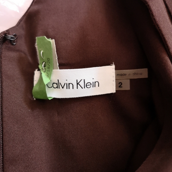 Calvin Klein Dress Chocolate Brown Box Pleats, 2P - Picture 4 of 5